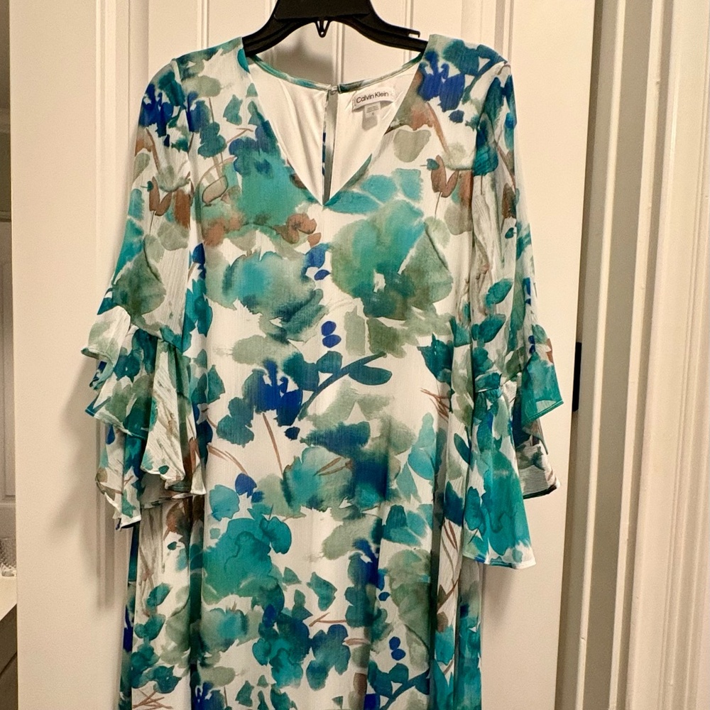 Calvin Klein Dress White, Green, Blue & Gorgeous! Size 10 Women's Summer breeze